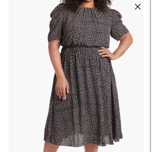 Short sleeve midi dress